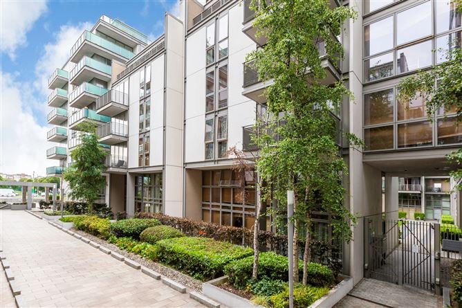Apartment 18, Hill Of Down House, Spencer Dock, IFSC,   Dublin 1