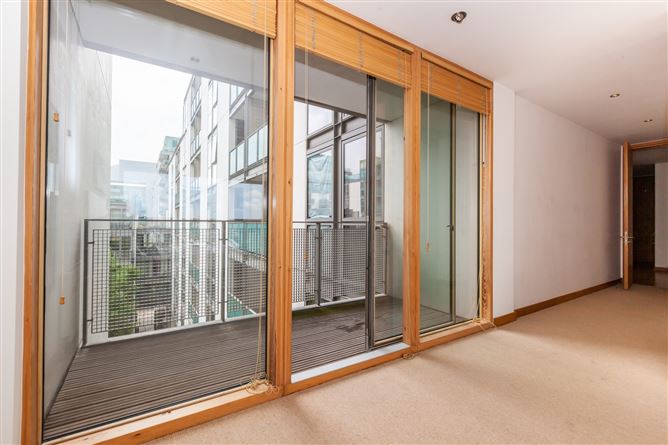 Apartment 18, Hill Of Down House, Spencer Dock, IFSC,   Dublin 1