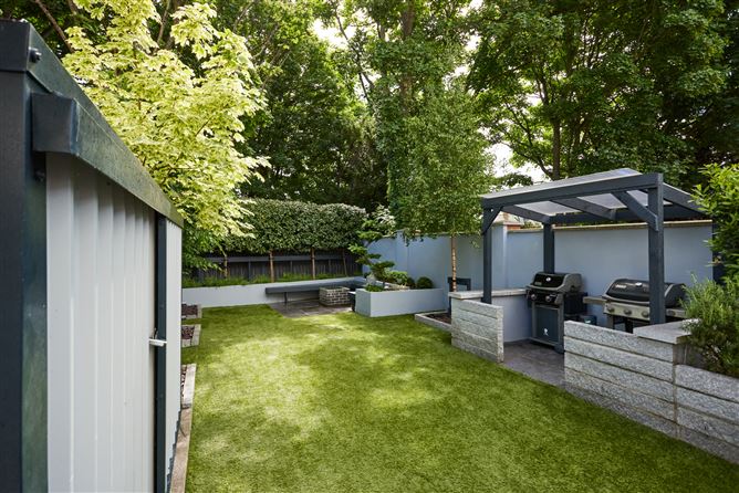 15 Norabrook, Howth Road, Clontarf, Dublin 3