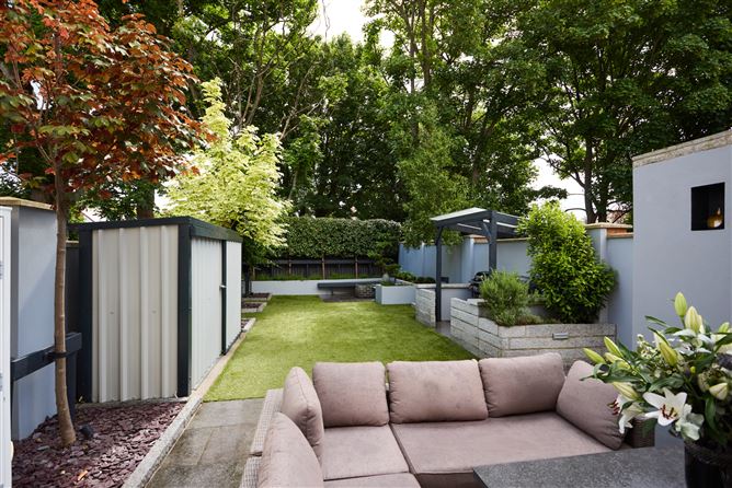 15 Norabrook, Howth Road, Clontarf, Dublin 3