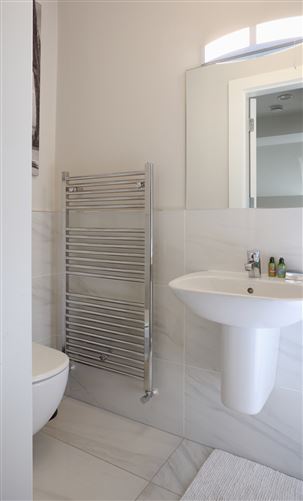15 Norabrook, Howth Road, Clontarf, Dublin 3