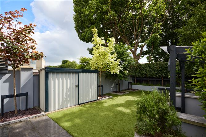 15 Norabrook, Howth Road, Clontarf, Dublin 3