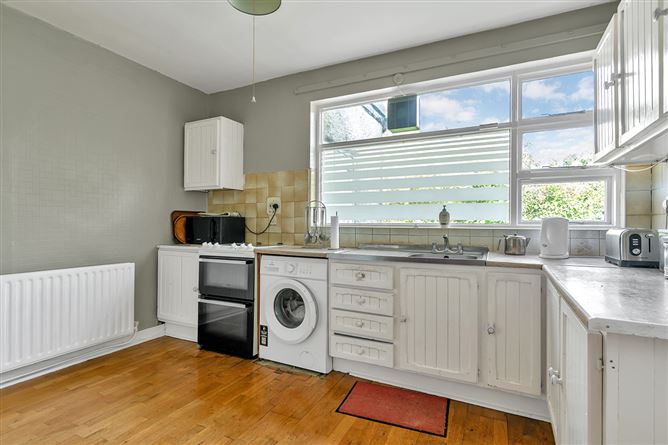 Crosscool House On c. 1.1 Acres, Edmondstown, Blessington, Wicklow