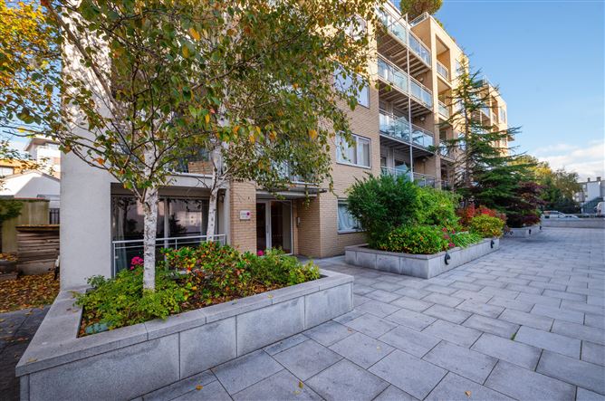10 Alexandra Walk, Adelaide Square, Dublin County, Dublin