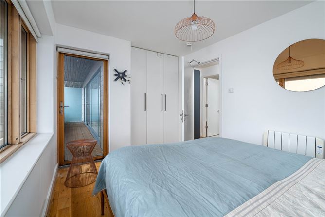 Apartment 23, Block 1, Gallery Quay, Grand Canal Quay, Dublin 2, County Dublin