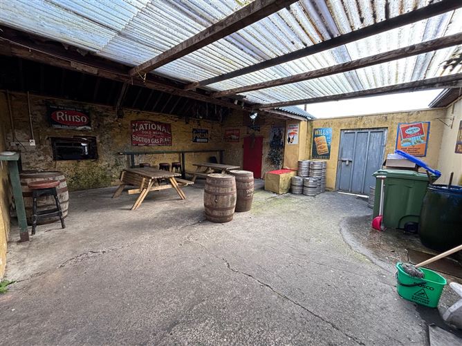 Stritch's Pub, Clonlara, Clare