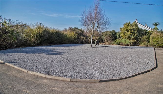 Kilbarrymeaden, Kill, Waterford