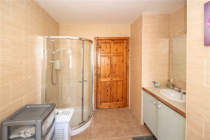 Kilbarrymeaden, Kill, Waterford