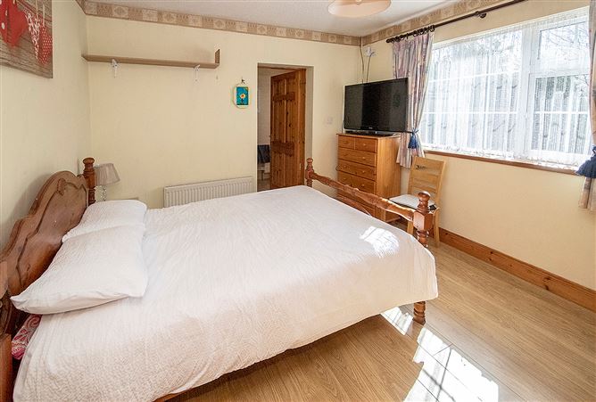 Kilbarrymeaden, Kill, Waterford