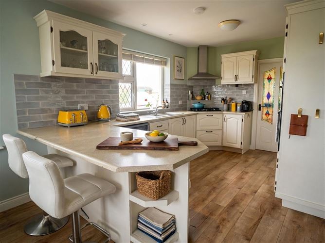 House & Granny Flat On 2.74 Acres, Accony, Roonagh Point, Louisburgh, Co. Mayo