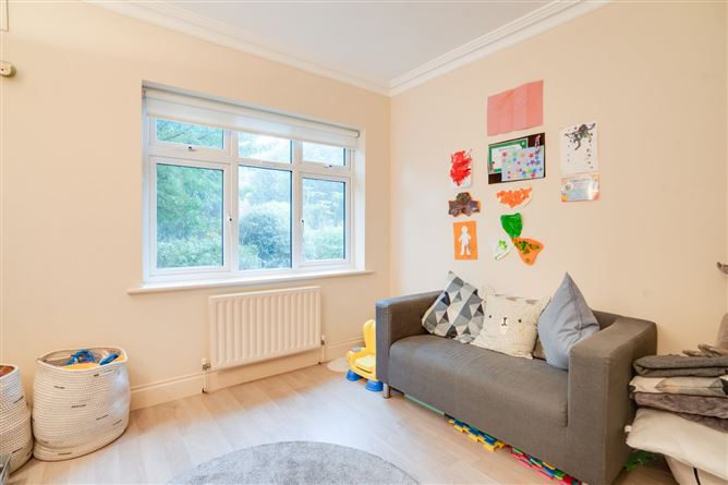 9 Hampton Park, St. Helens Wood, Booterstown, Co. Dublin