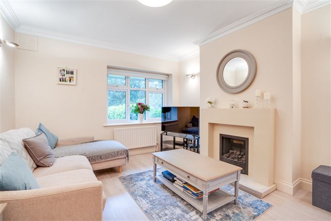 9 Hampton Park, St. Helens Wood, Booterstown, Co. Dublin