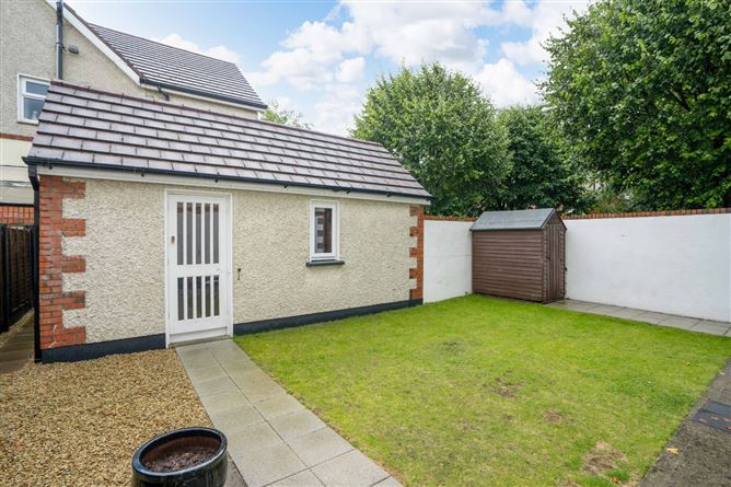 9 Hampton Park, St. Helens Wood, Booterstown, Co. Dublin