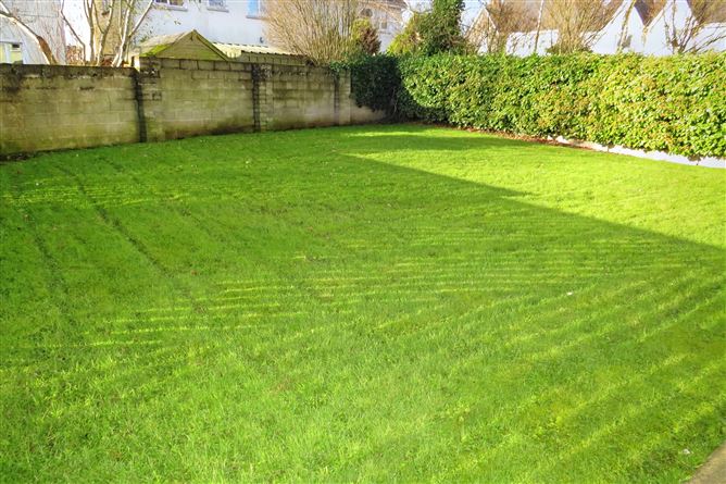 2 Orchard Heights, Charleville, Co. Cork
