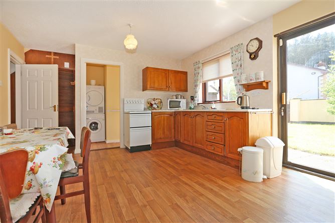 3 The Grove, Shannon, Co. Clare