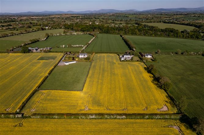 c. 5.73 Acres, Martinstown, The Curragh, Co. Kildare, Curragh, Kildare