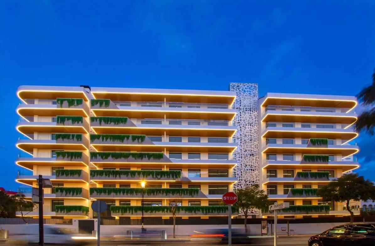 {name:Malaga, codeiso:MA}, Fuengirola, Spain - COSTA-01085P