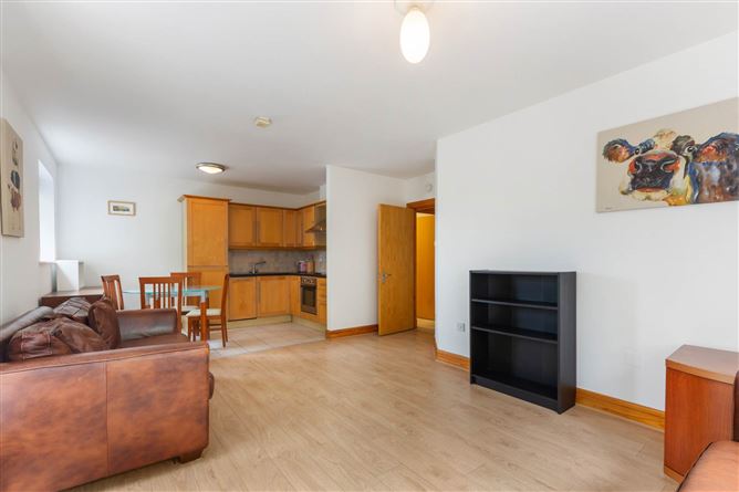 Apartment 5, Friarsland Crescent, Roebuck Road, Clonskeagh, Dublin 14, County Dublin