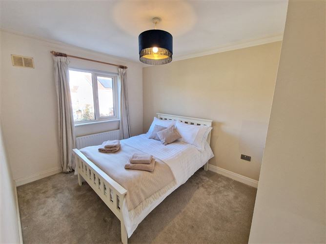 4 Lios Rua, Ballycasey, Shannon, Co. Clare