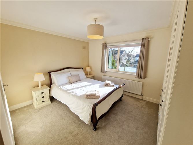 4 Lios Rua, Ballycasey, Shannon, Co. Clare