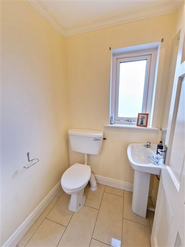 4 Lios Rua, Ballycasey, Shannon, Co. Clare