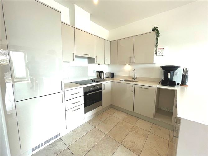 Crofton Hall, Hamilton Park, Castleknock, Dublin 15