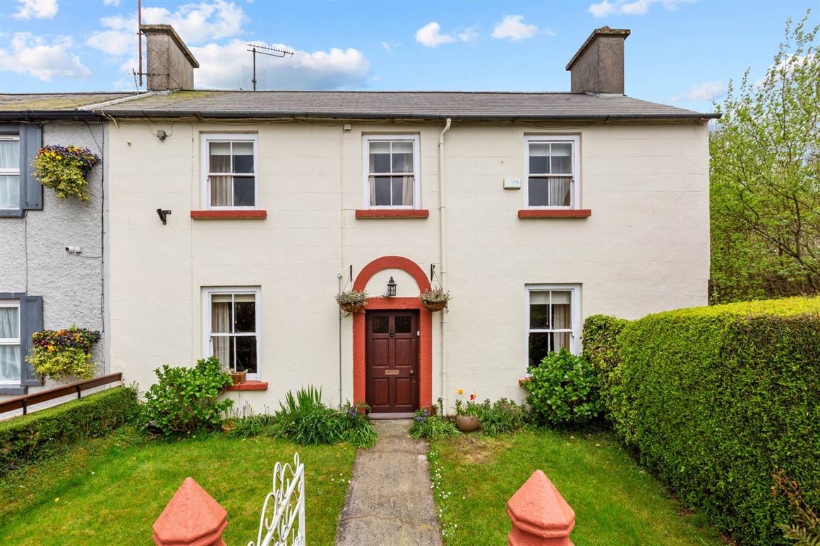 Holly Lodge, Dwyer Square, Tinahely, County Wicklow