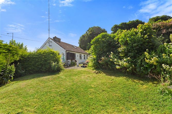 Photo 21 of 25 — 37 Bray Road, Loughlinstown, Co. Dublin