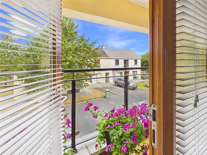 Photo 11 of 30 — 127 Church Hill, Tullamore, Co. Offaly