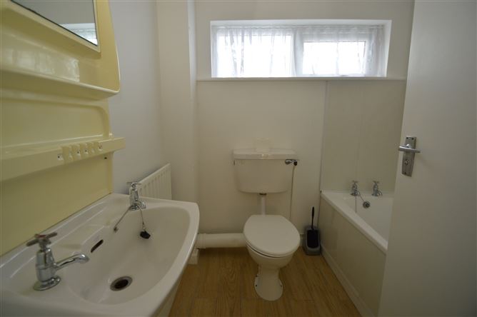 34 Inchera Lawn, Mahon, Cork