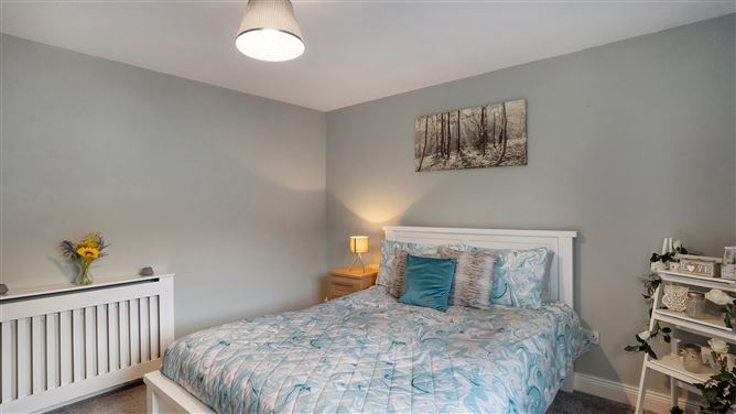 33 Rockfield Heights, Kingscourt, Cavan