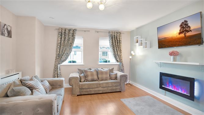 33 Rockfield Heights, Kingscourt, Cavan