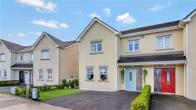 33 Rockfield Heights, Kingscourt, Cavan