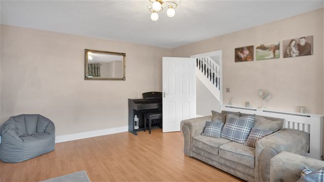 33 Rockfield Heights, Kingscourt, Cavan