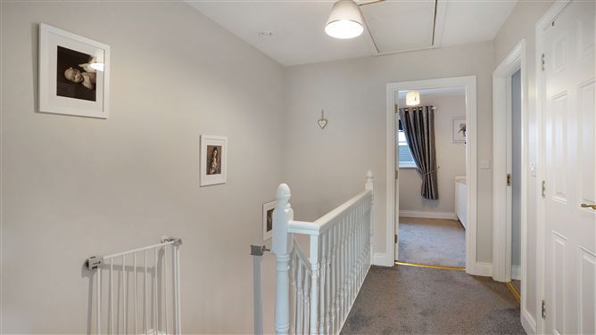 33 Rockfield Heights, Kingscourt, Cavan