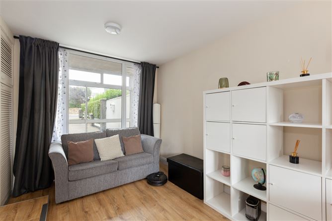 11 Shielmartin Road, Sutton, Dublin 13