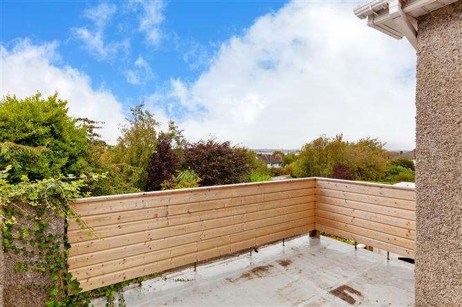 11 Shielmartin Road, Sutton, Dublin 13