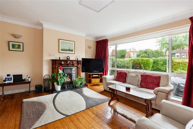 11 Shielmartin Road, Sutton, Dublin 13