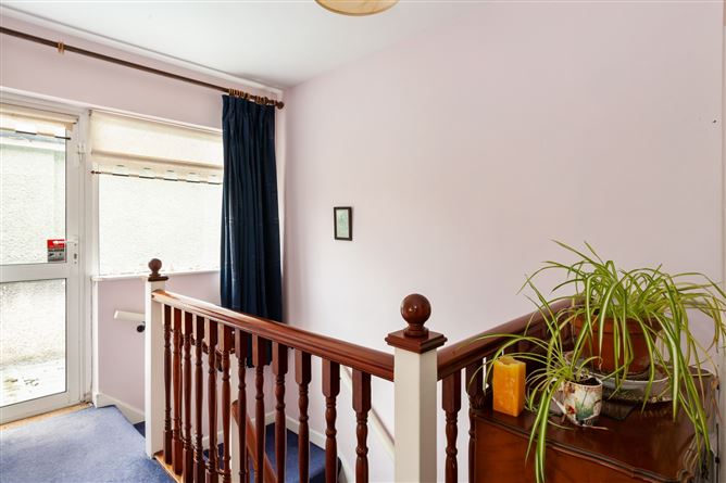 11 Shielmartin Road, Sutton, Dublin 13
