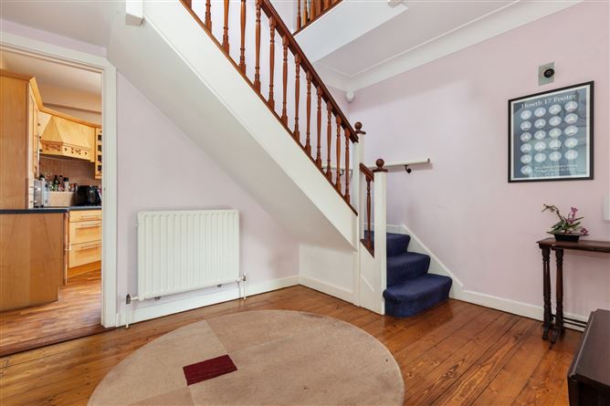 11 Shielmartin Road, Sutton, Dublin 13