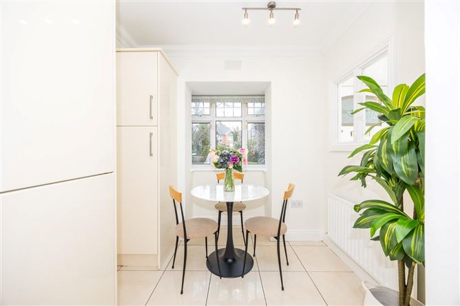 1 Garrynure, Milltown, Dublin 6
