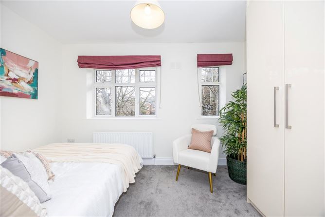 1 Garrynure, Milltown, Dublin 6