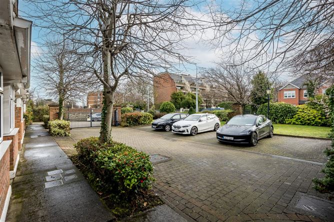 1 Garrynure, Milltown, Dublin 6