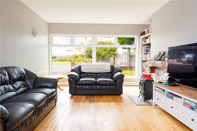 16 Beech Park, Oranmore, Galway