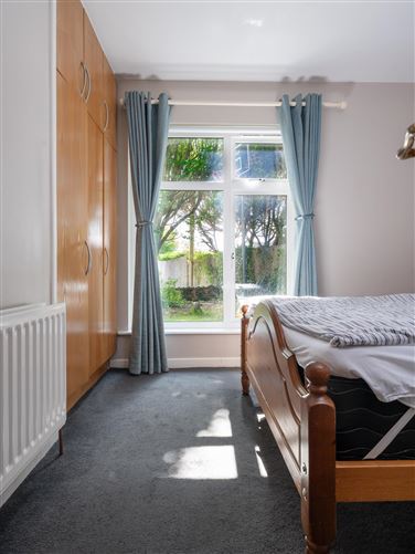 16 Beech Park, Oranmore, Galway