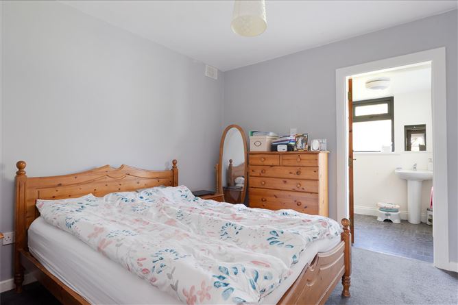 16 Beech Park, Oranmore, Galway