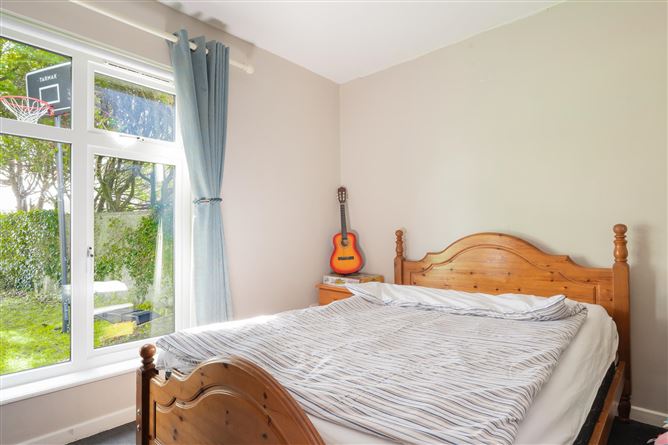 16 Beech Park, Oranmore, Galway