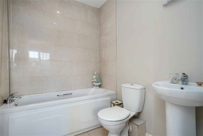 4 Peyton Square, Rathcoole, Co. Dublin