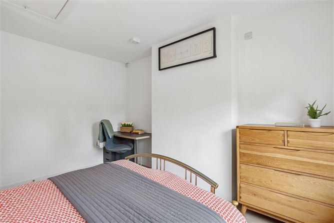 Photo 21 of 33 — 162 Corrib Road, Terenure, Dublin 6W