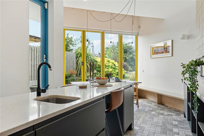 Photo 10 of 33 — 162 Corrib Road, Terenure, Dublin 6W